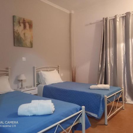 Dimitris Apartments Messongi 메손기 외부 사진
